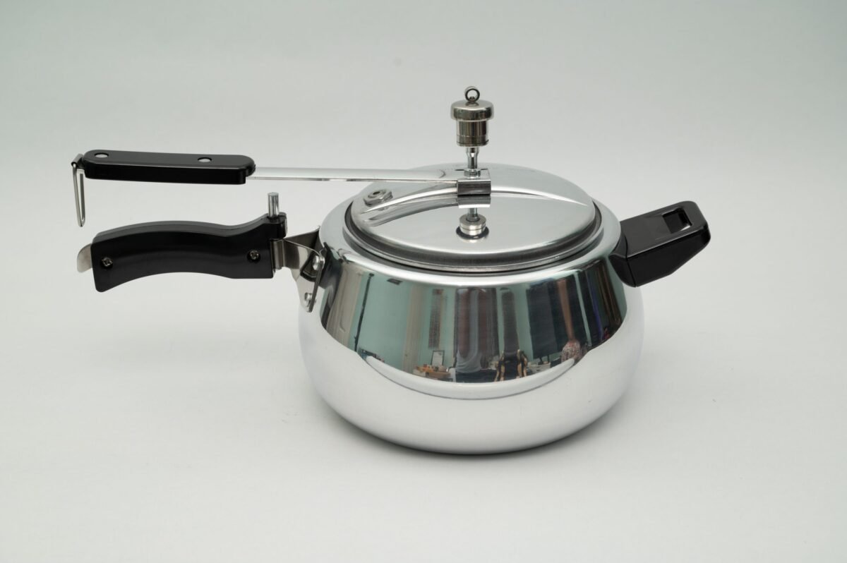 Pressure Cooker Queen - White - Image 5