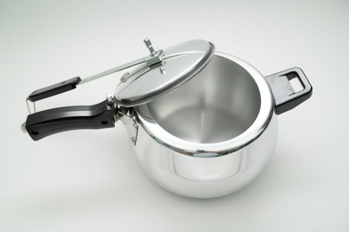 Pressure Cooker Queen - White - Image 2