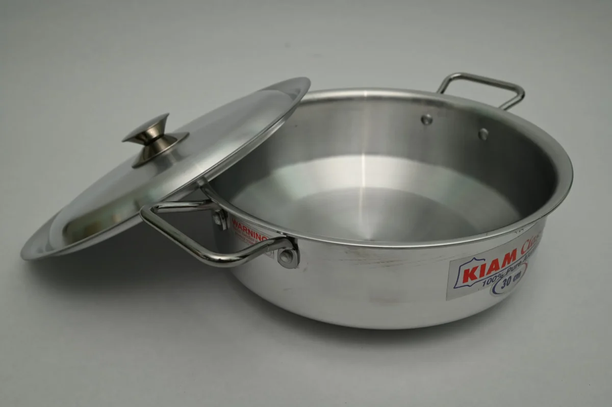 Aluminium Classic Wok Pan - Image 1
